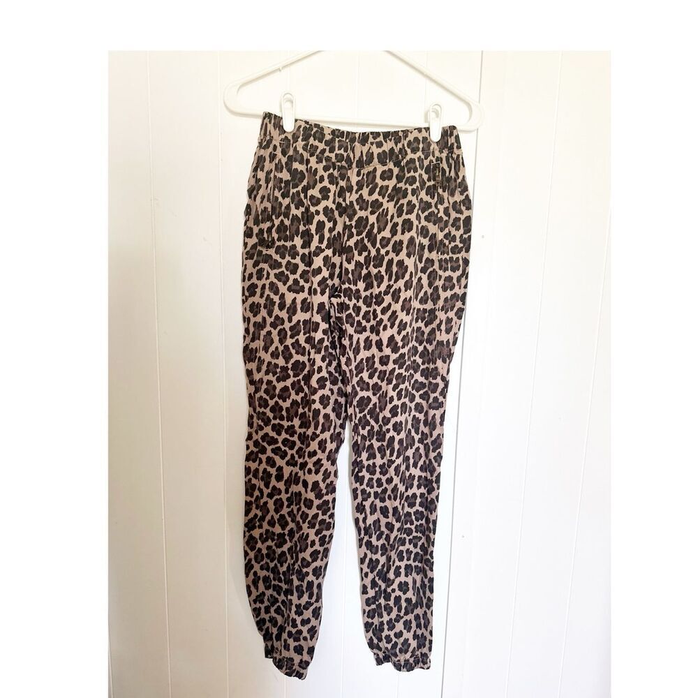 Young fabulous and broke cheetah print jogger pants size small